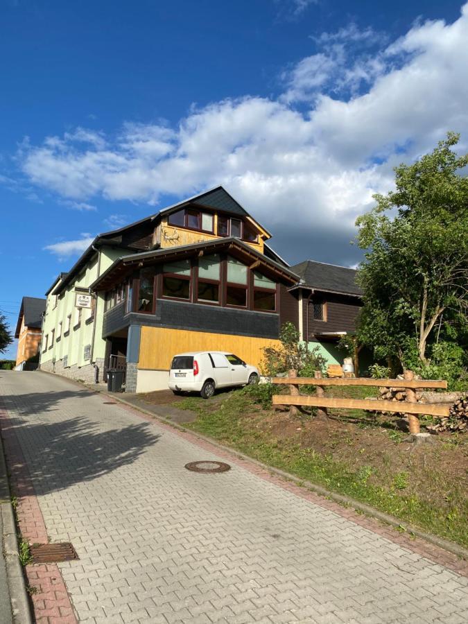 Ruhige Ferienwohnung Dreihansen Lossnitz Exterior photo
